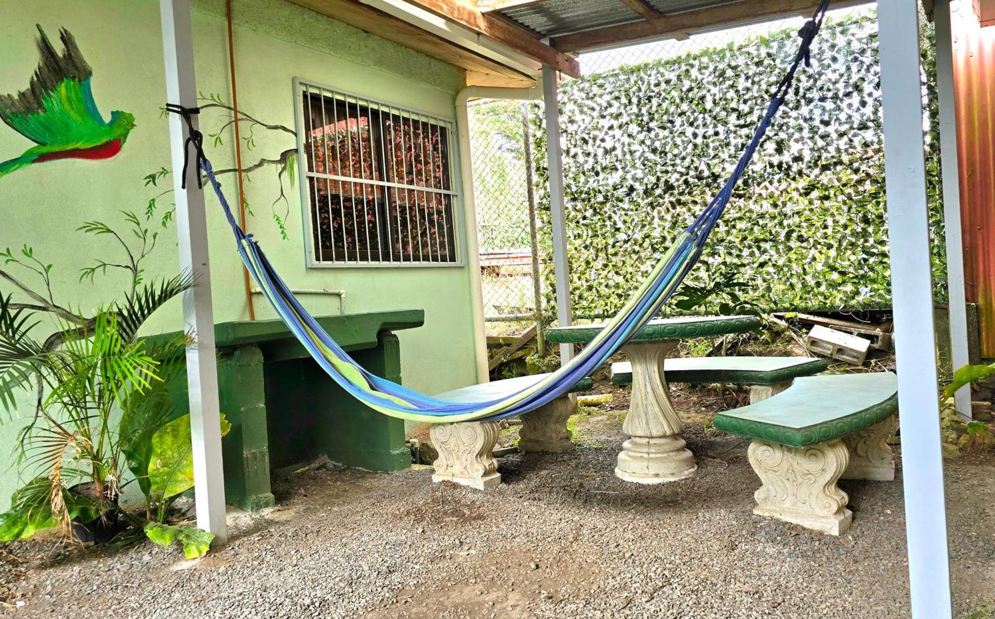 Hostel Cattleya - Monteverde, Costa Rica Exterior photo